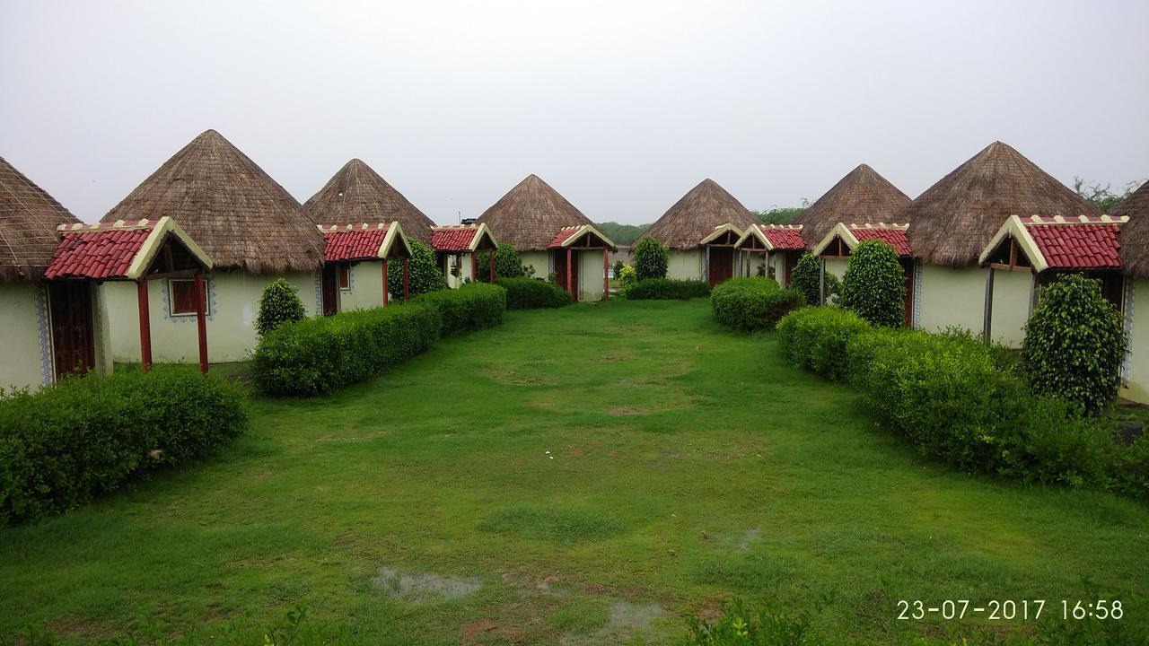 Rann Village Resort Bherandiāla Exterior foto